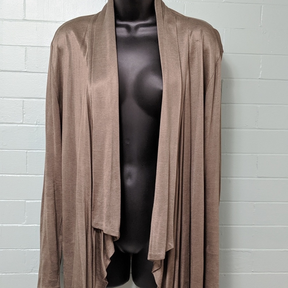 Ann Taylor M open cardigan. Taupe
